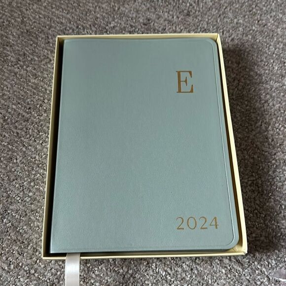 Anthropologie 2024 Monogram “E” Diary Planner Journal 17 Months Moss Green - Picture 1 of 8